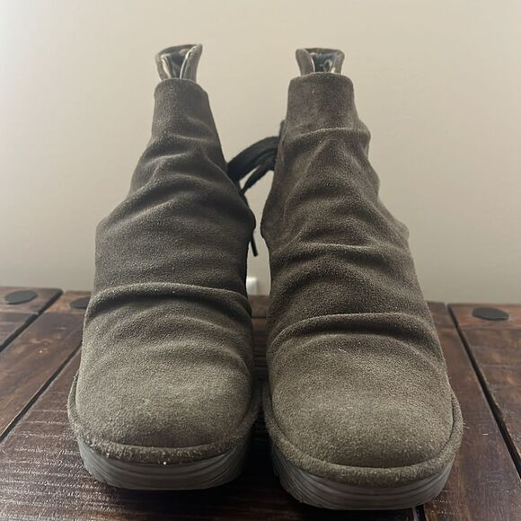 Fly London Women 38 US 7.5-8 Yama Wedge Platform Bootie Green Suede Lace Up Boot - Picture 8 of 12